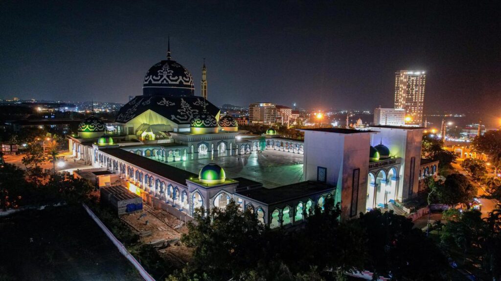 revitalisasi masjid agung batam