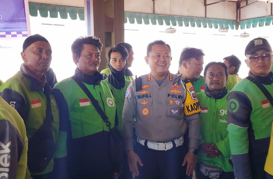 Optimalkan Keselamatan Berkendara, Ojek Online Batam Diskusi Bersama Ditlantas Polda Kepri 