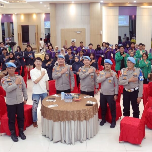 Propam Polda Kepri Sosialisasikan QR Code Yanduan Propam Pada Mahasiswa