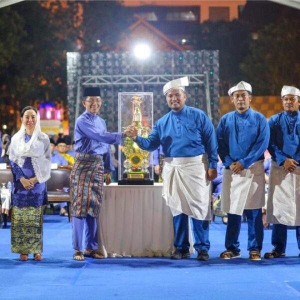 Ribuan Warga Hadiri Pembukaan MTQH XXXIV Batam Yang Berlangsung Meriah dan Semarak