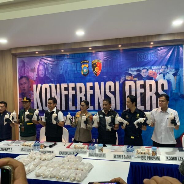 Polda Kepri Gagalkan Penyeludupan Baby Lobster Senilai Rp10 M ke Singapura