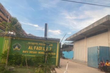 Selain Satu Tewas, Belasan Santri Alfadllu 7 Batam Masih Dirawat Akibat Laka Tunggal Pikap Pesantren Tersebut 