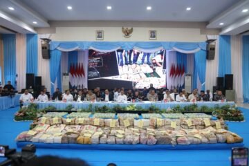 Tim Gabungan Bareskrim Polri, Polda Kepri dan Bea Cukai Sita 800 KG Ketamin HCL